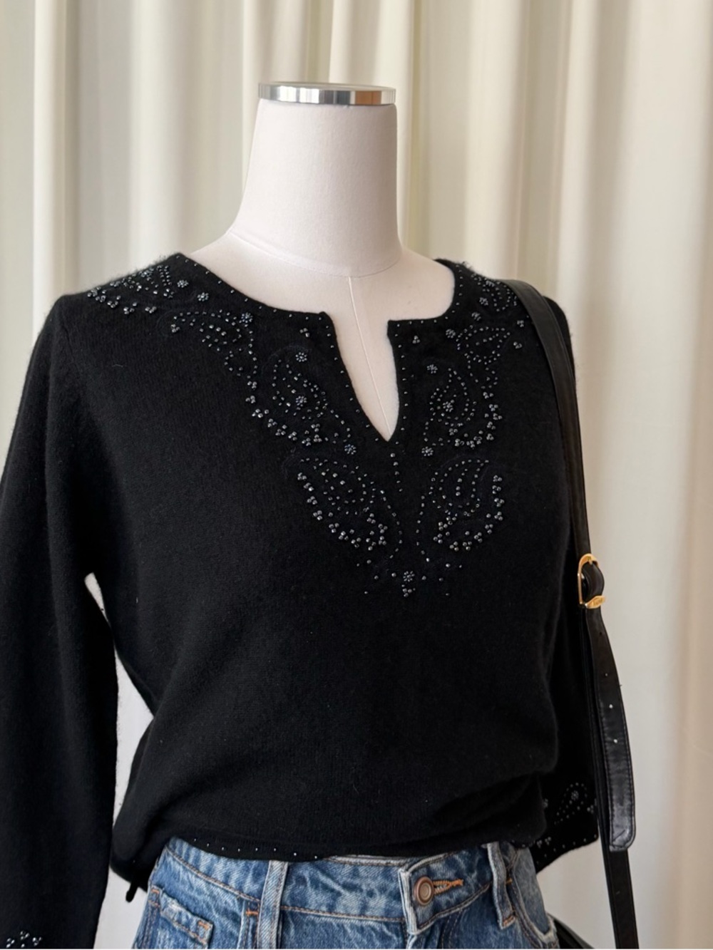 White + Warren 100% Cashmere Beaded Paisley Sweater Black Large - Picture 4 of 9